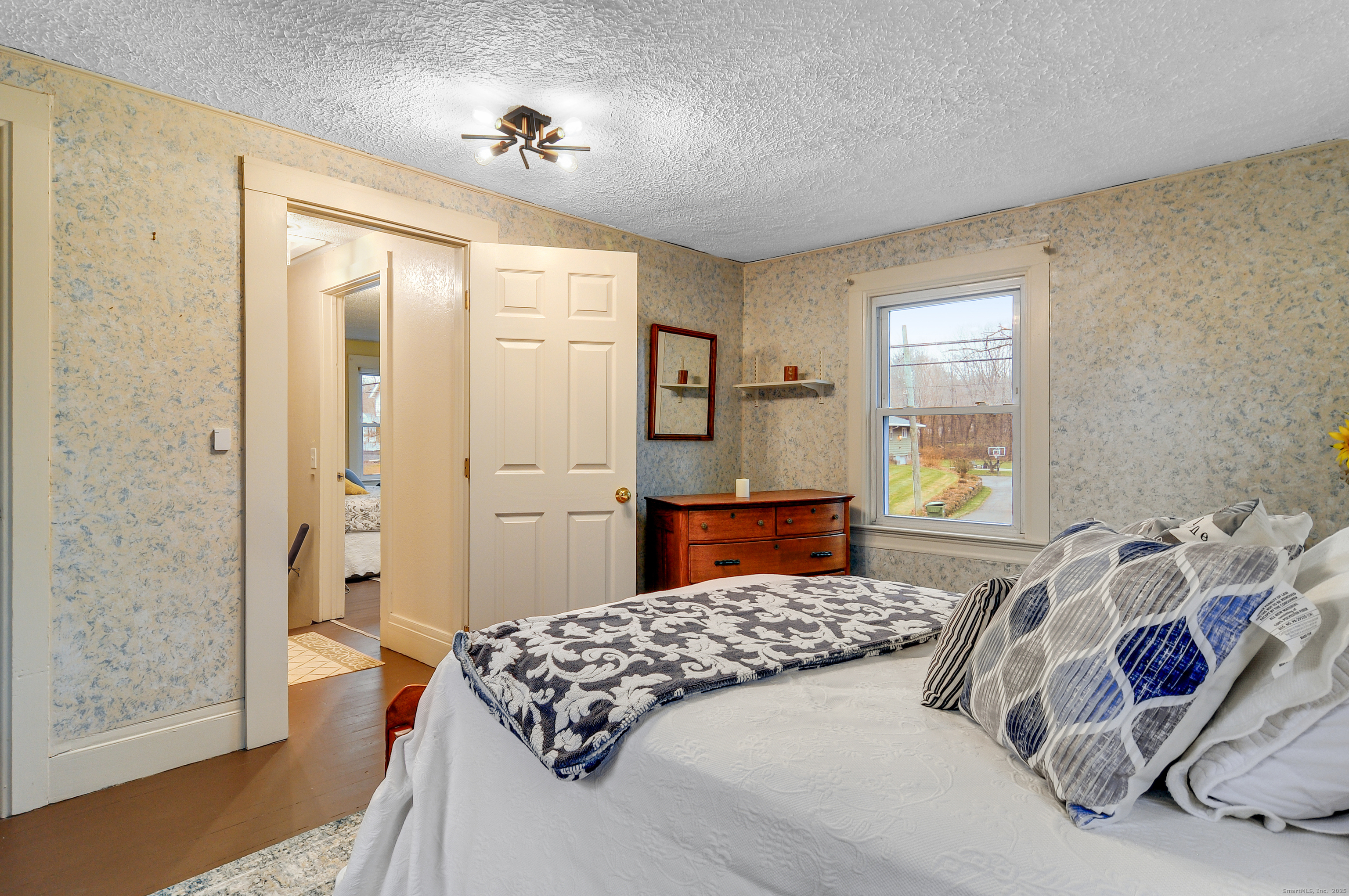 Windsor, Connecticut 06095, United States, 3 Bedrooms Bedrooms, ,1 BathroomBathrooms,Residential,Coming Soon,247773