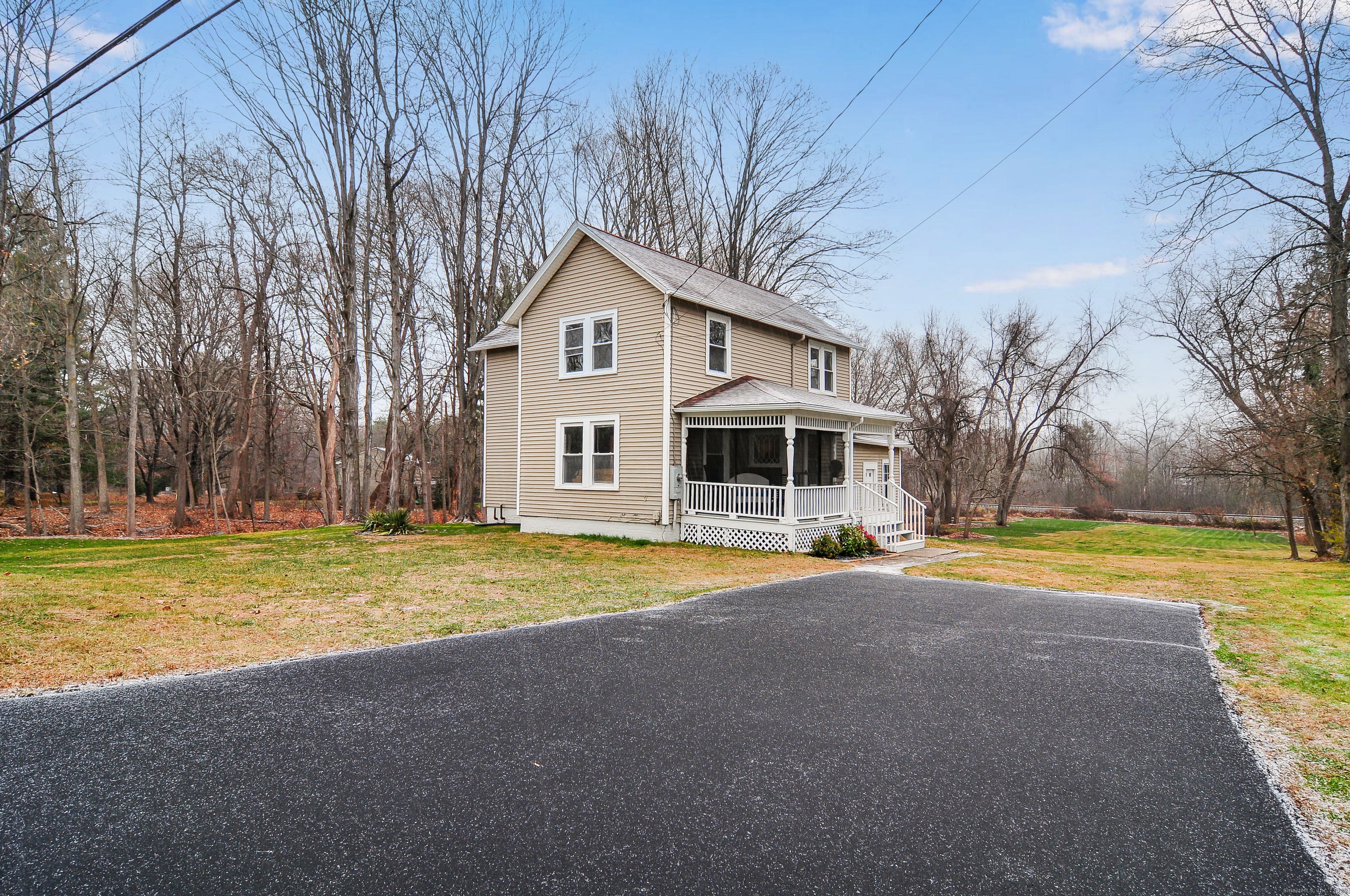 Windsor, Connecticut 06095, United States, 3 Bedrooms Bedrooms, ,1 BathroomBathrooms,Residential,Coming Soon,247773