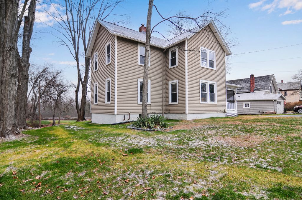 Photo of 100 Hayden Station Road, Windsor, CT 06095 (MLS # 24141794)