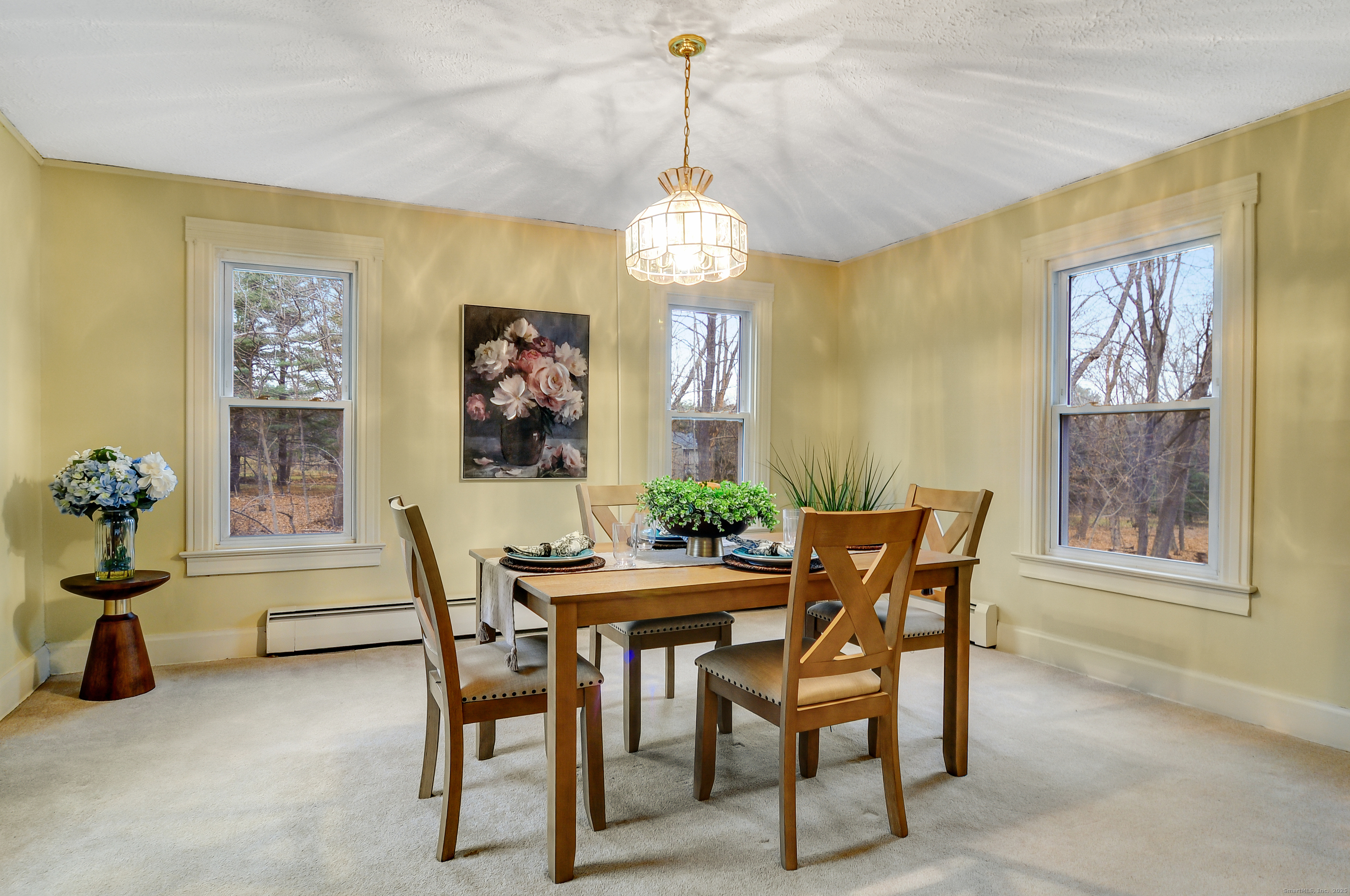 Windsor, Connecticut 06095, United States, 3 Bedrooms Bedrooms, ,1 BathroomBathrooms,Residential,Coming Soon,247773