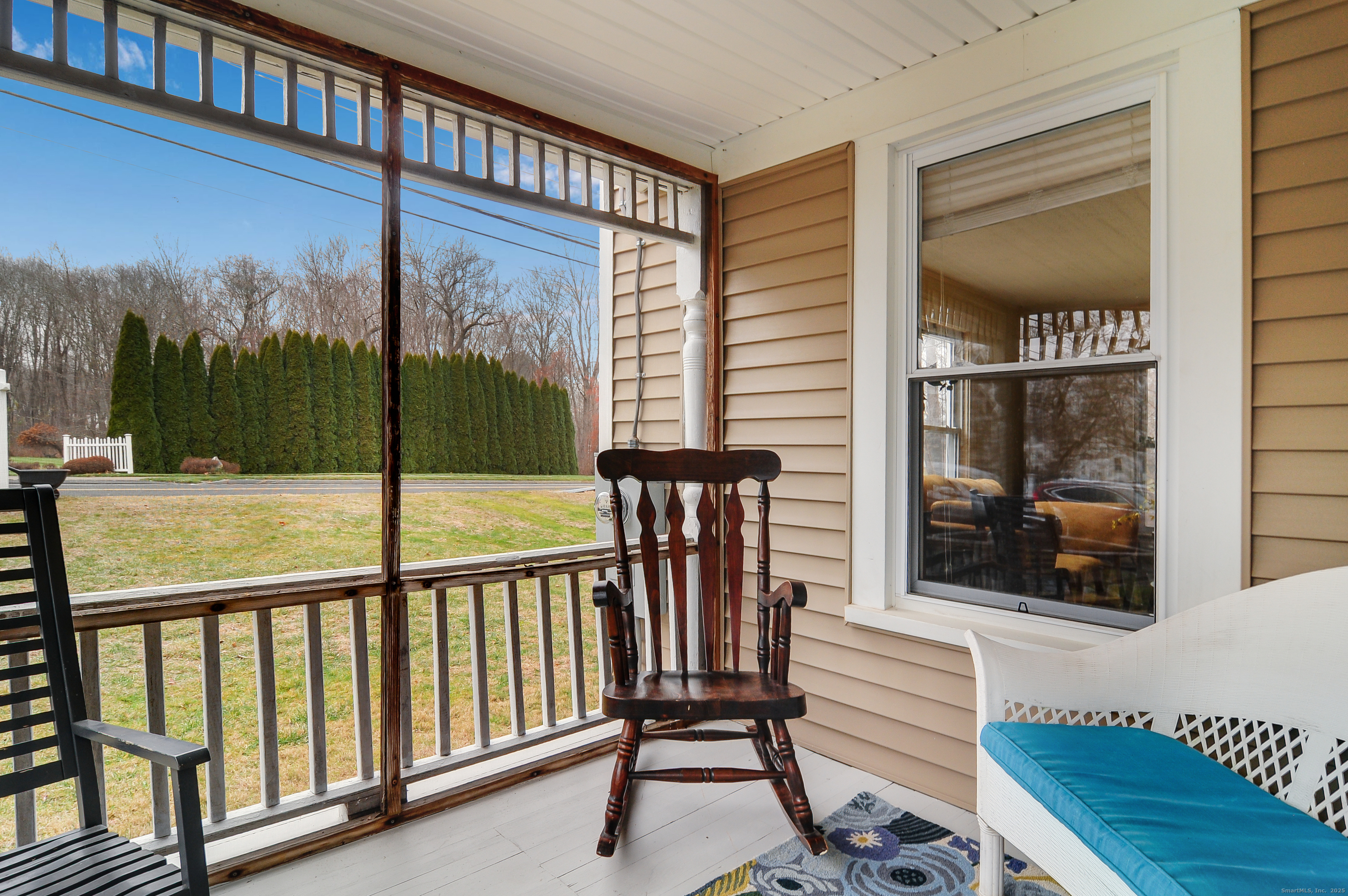 Windsor, Connecticut 06095, United States, 3 Bedrooms Bedrooms, ,1 BathroomBathrooms,Residential,Coming Soon,247773