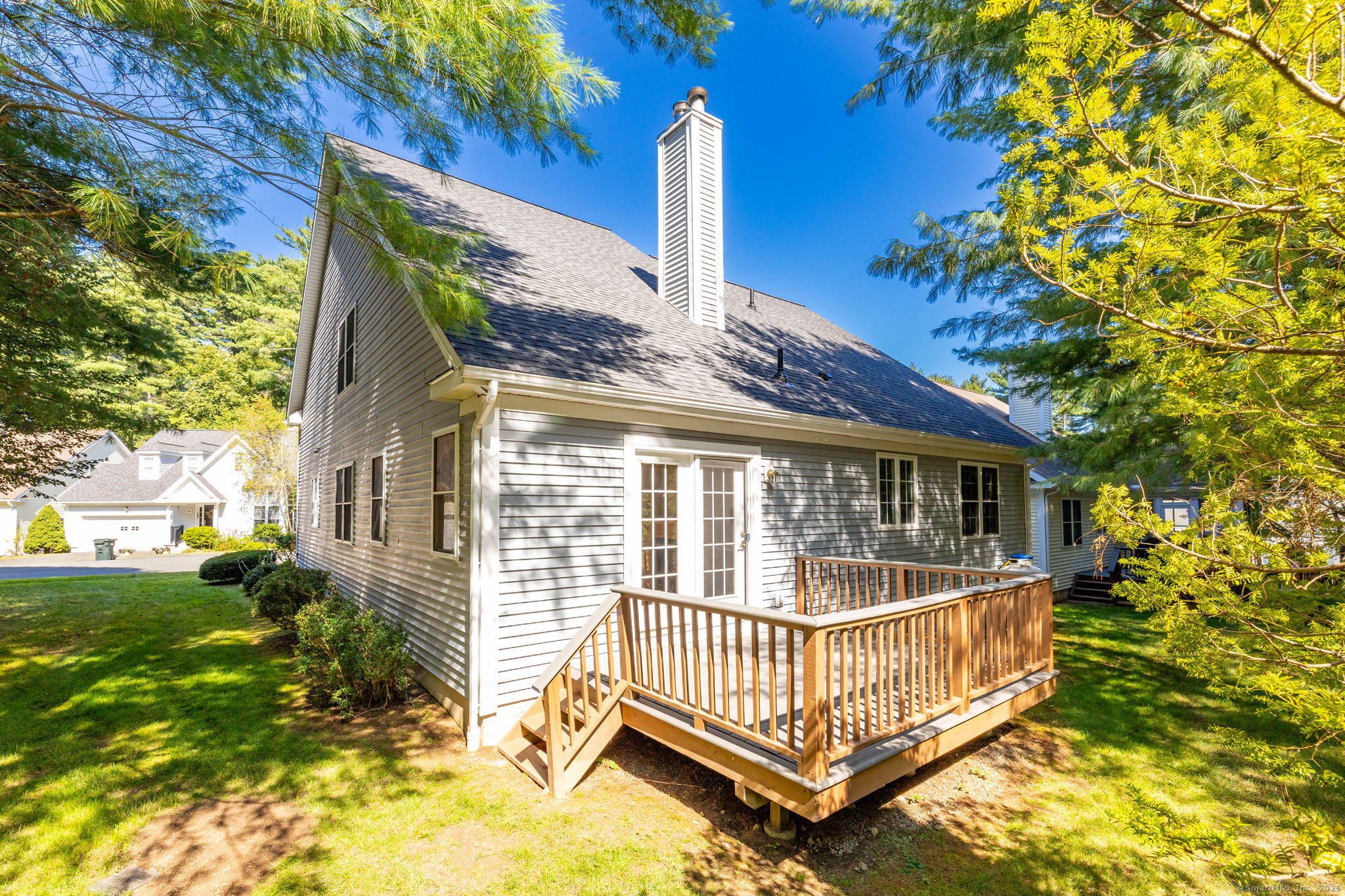 Simsbury, Connecticut 06070, United States, 2 Bedrooms Bedrooms, ,3 BathroomsBathrooms,Residential,Active,218295