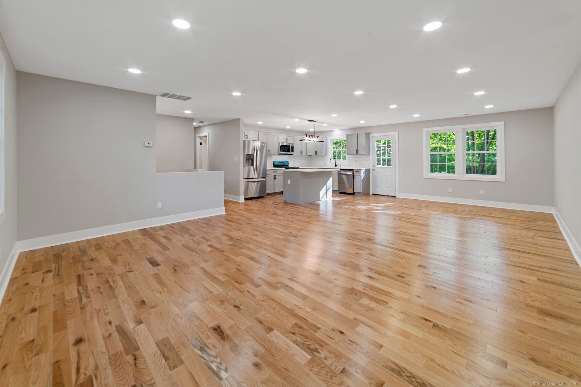 26 Maple Avenue, North Haven, Connecticut image 3