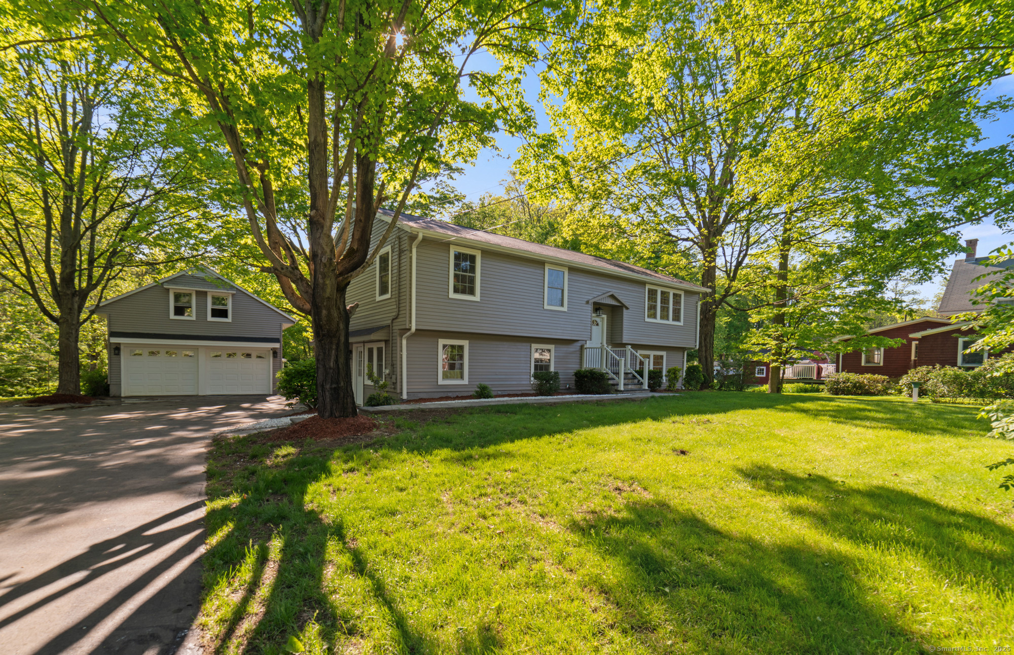 26 Maple Avenue, North Haven, Connecticut image 2