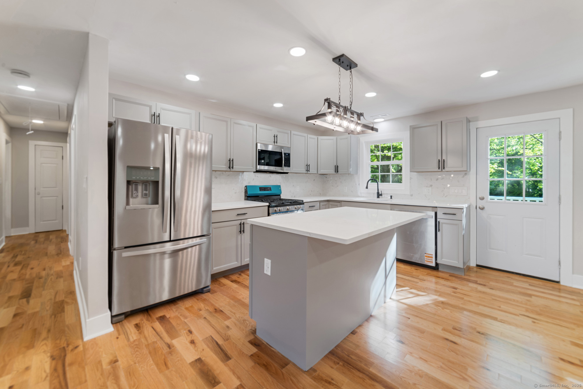26 Maple Avenue, North Haven, Connecticut image 6