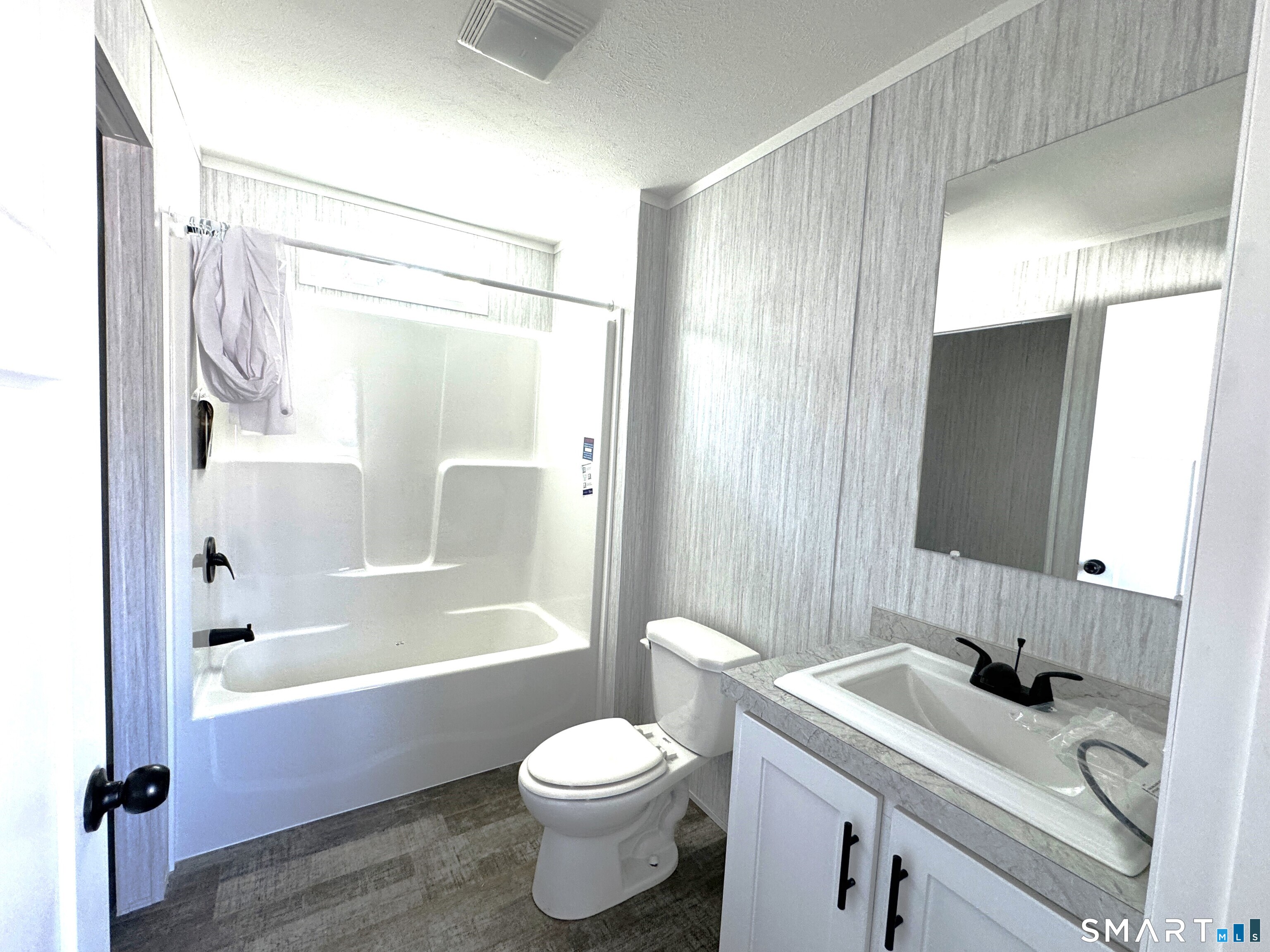 441 Main Street 1006