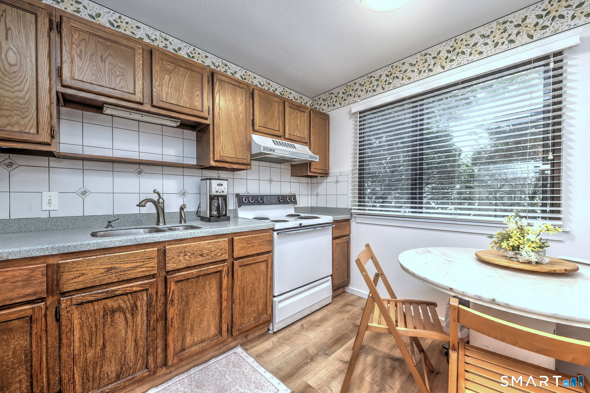 273 Heritage Village B