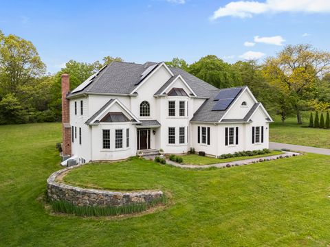 24 N Racebrook Road, Woodbridge, CT 06525 - #: 24096533