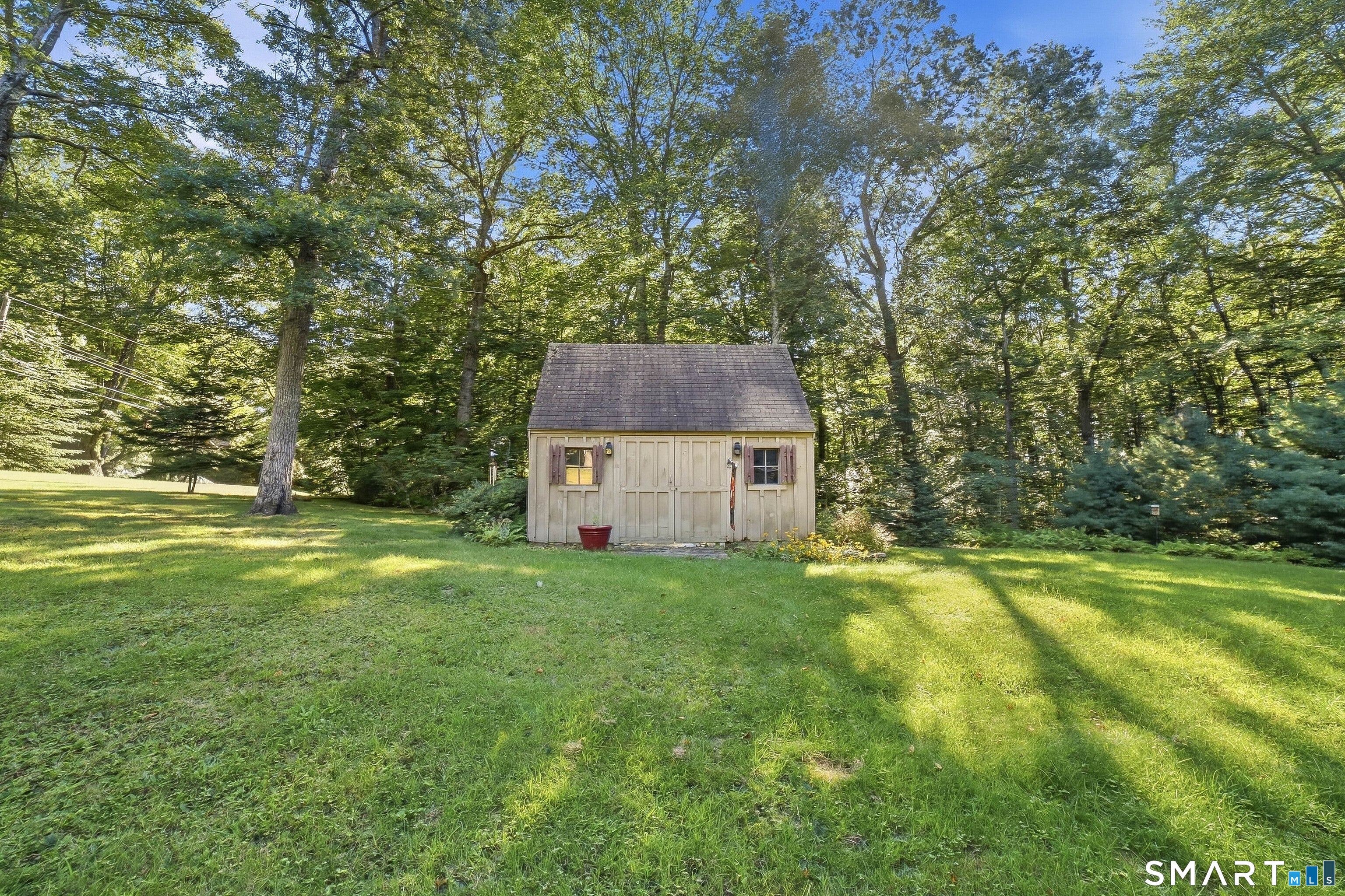 14 Dean Drive