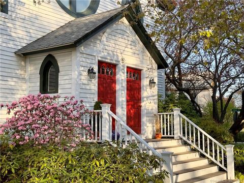 161 Whitfield Street 4 Guilford CT 06437