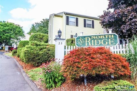 Condo For Sale - 25 Padanaram Road #13<br/> Danbury, CT 06811