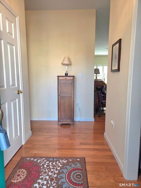 Tiny photo for 6 Whitman Lane #6, Vernon, CT 06066 (MLS # 24148884)