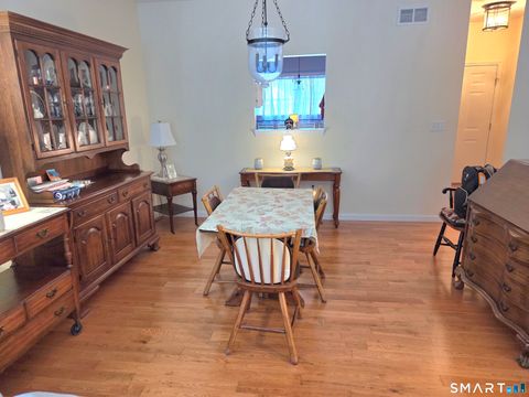 Tiny photo for 6 Whitman Lane #6, Vernon, CT 06066 (MLS # 24148884)