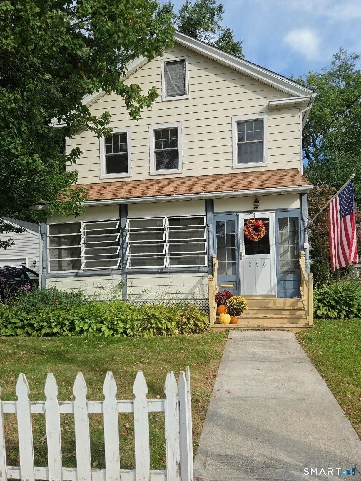 296 Nott Street