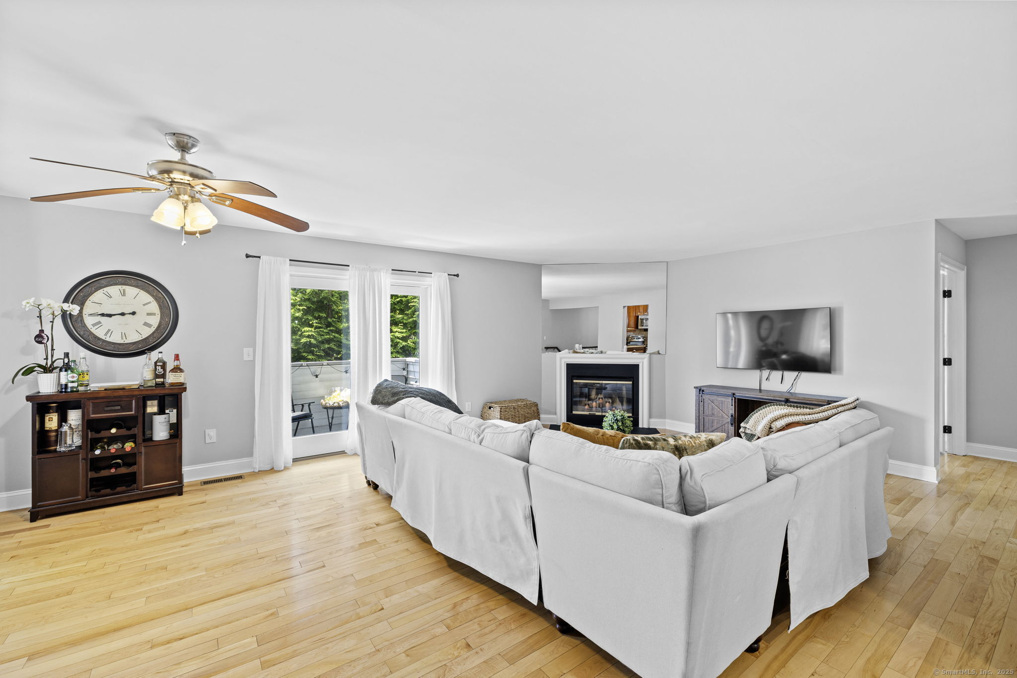 2700 Bedford Street APT M