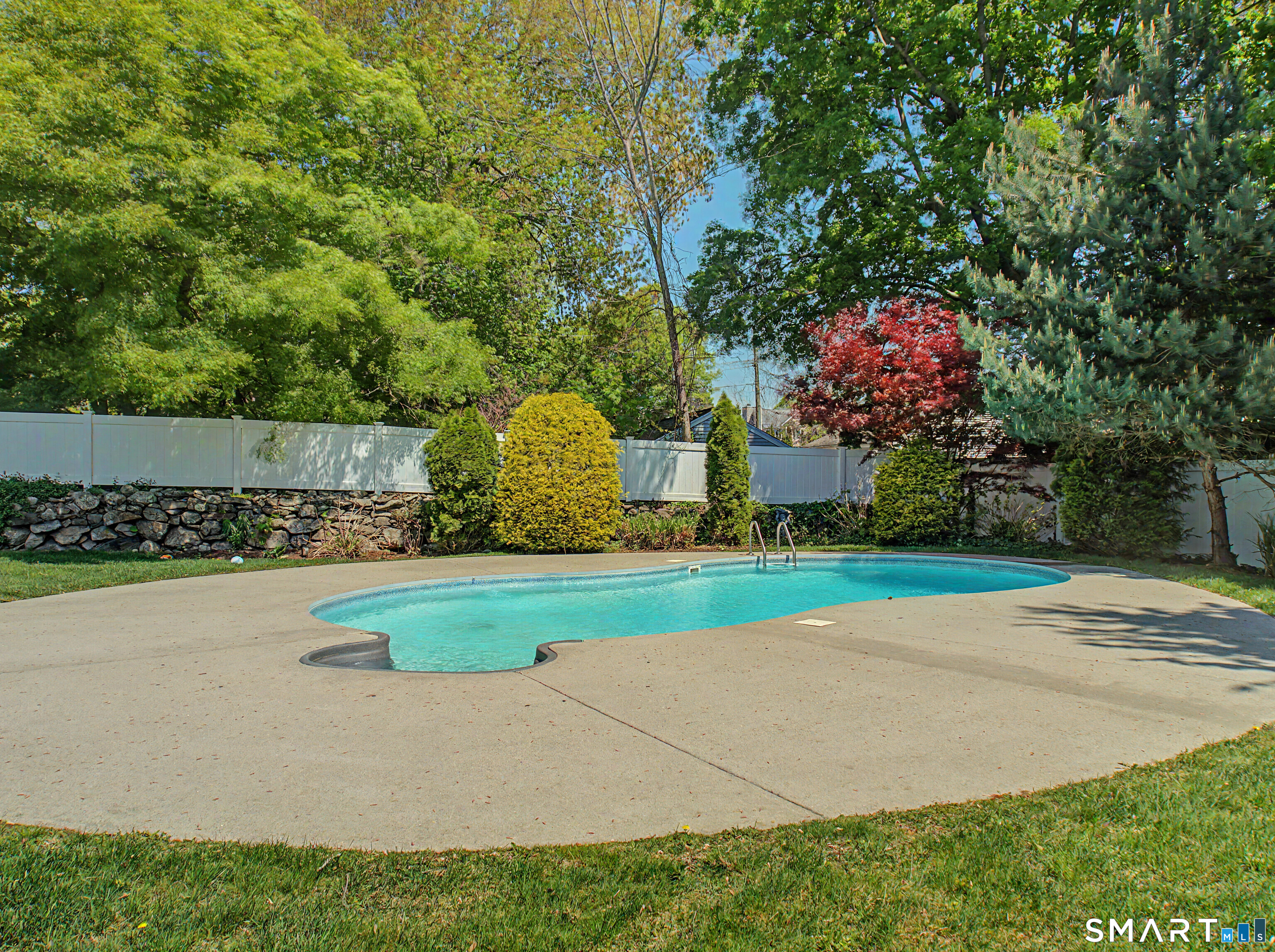 33 stonewall Drive