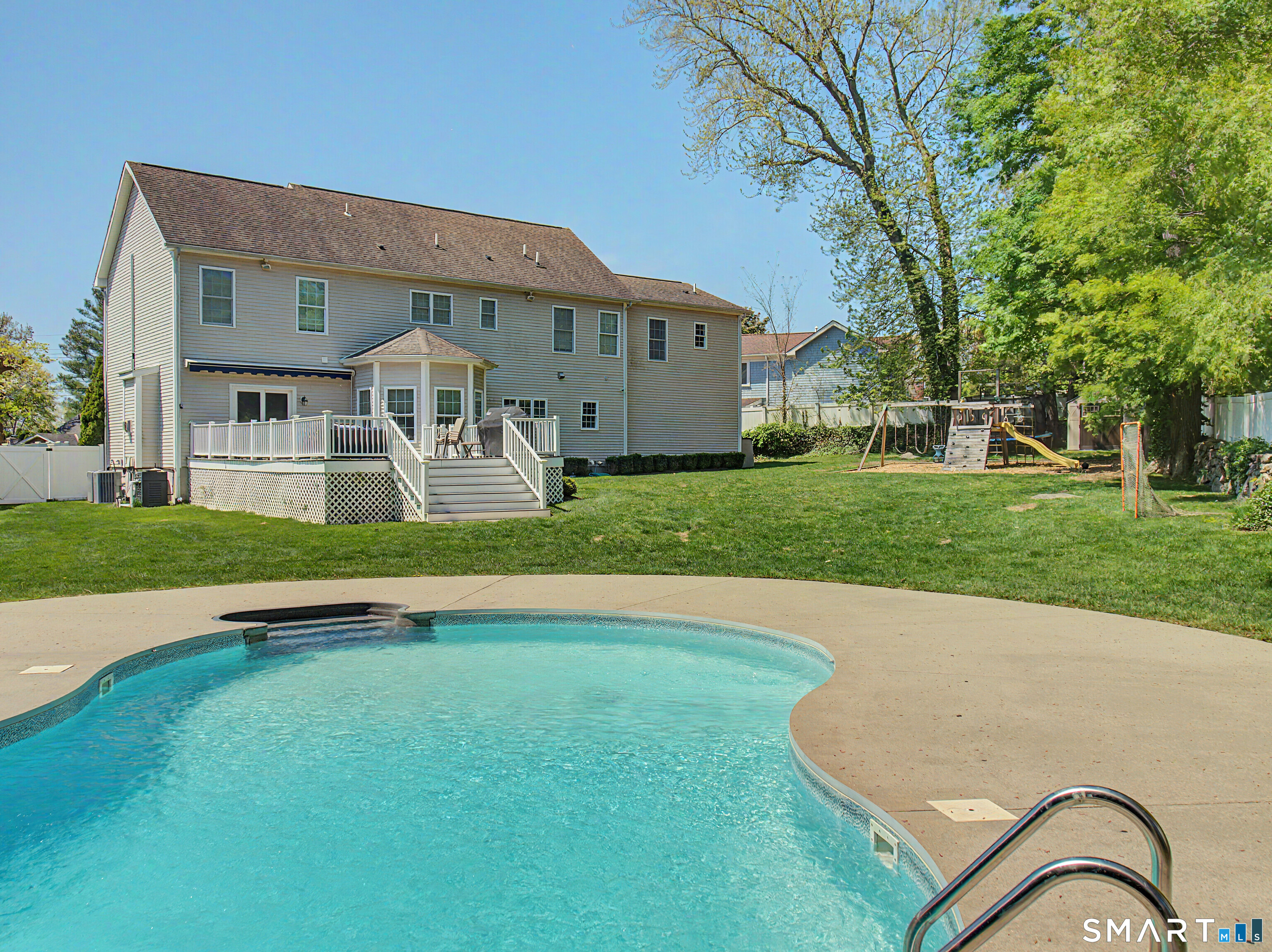 33 stonewall Drive
