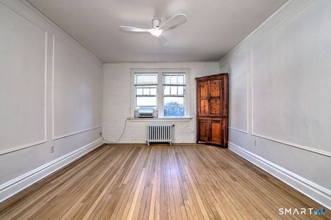 Tiny photo for 143 Fountain Street #APT A11, New Haven, CT 06515 (MLS # 24148895)