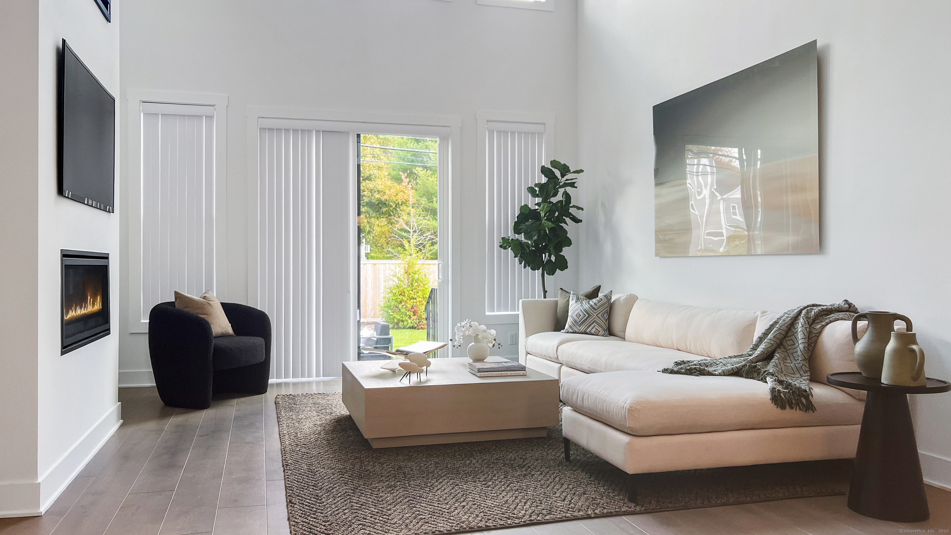 6 Whisper Ridge Way 42