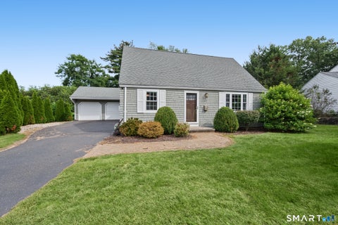 Homes For Sale - 68 Wakeley Road<br/> Newington, CT 06111