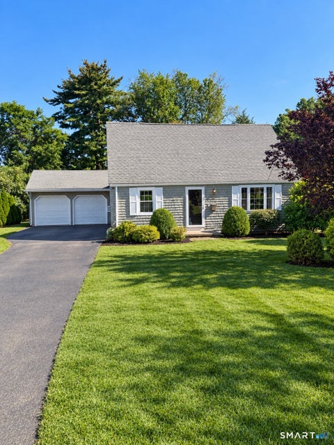 Photo of 68 Wakeley Road, Newington, CT 06111 (MLS # 24206991)