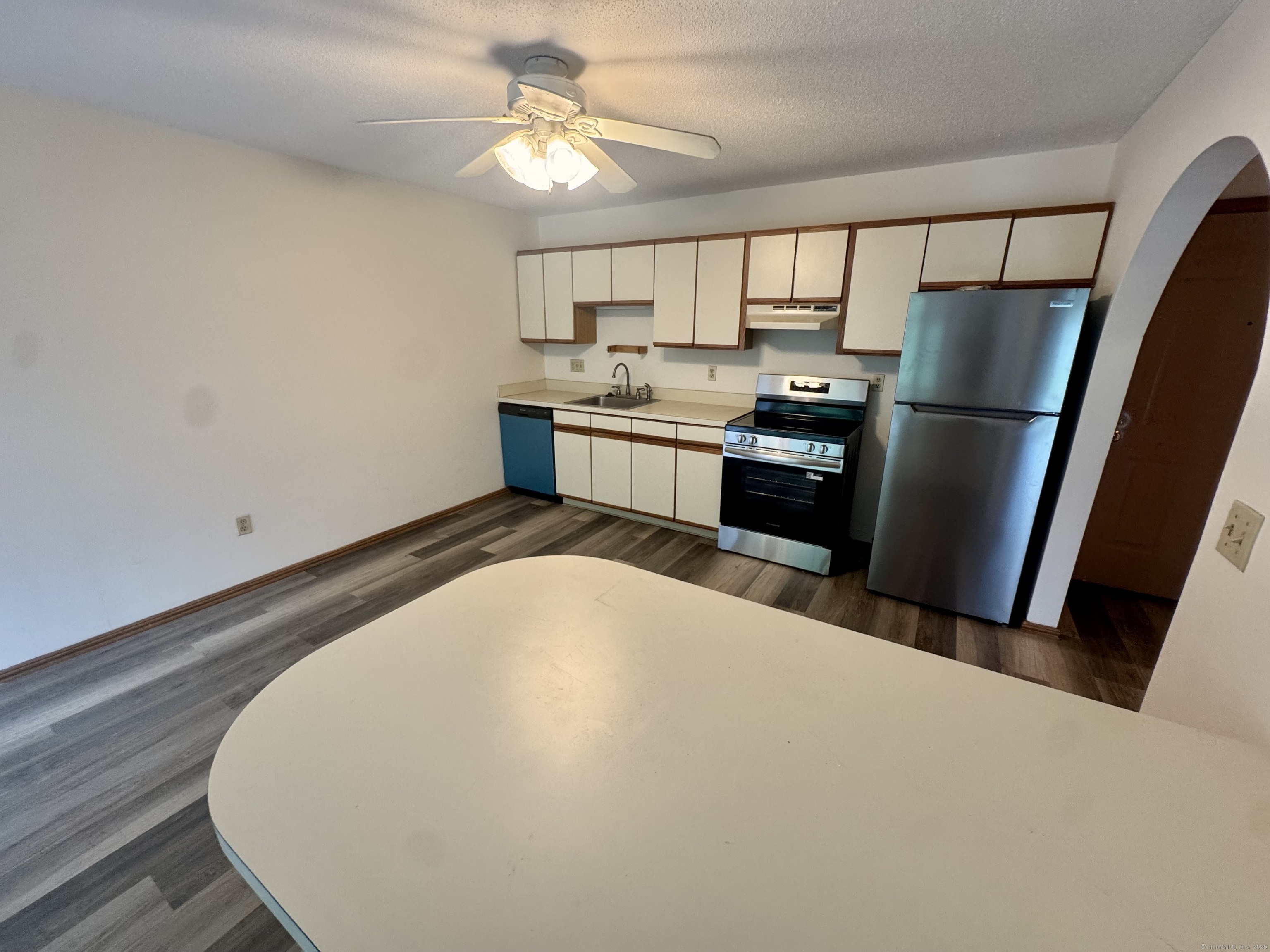 24 West Road #APT 20, Ellington, Connecticut image 6