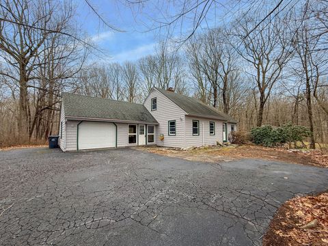 A home in Ledyard