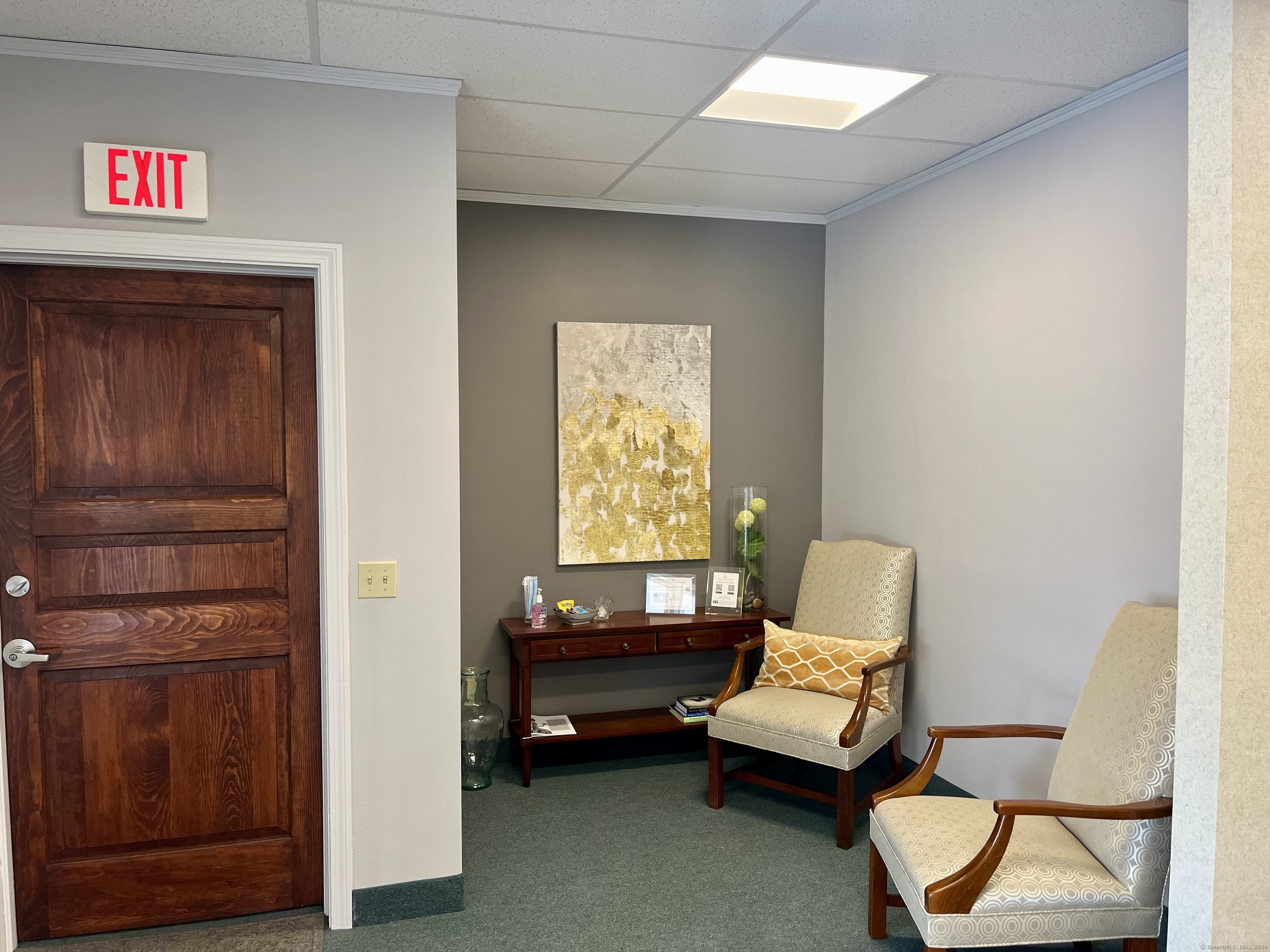 666 Boston Post Road 3