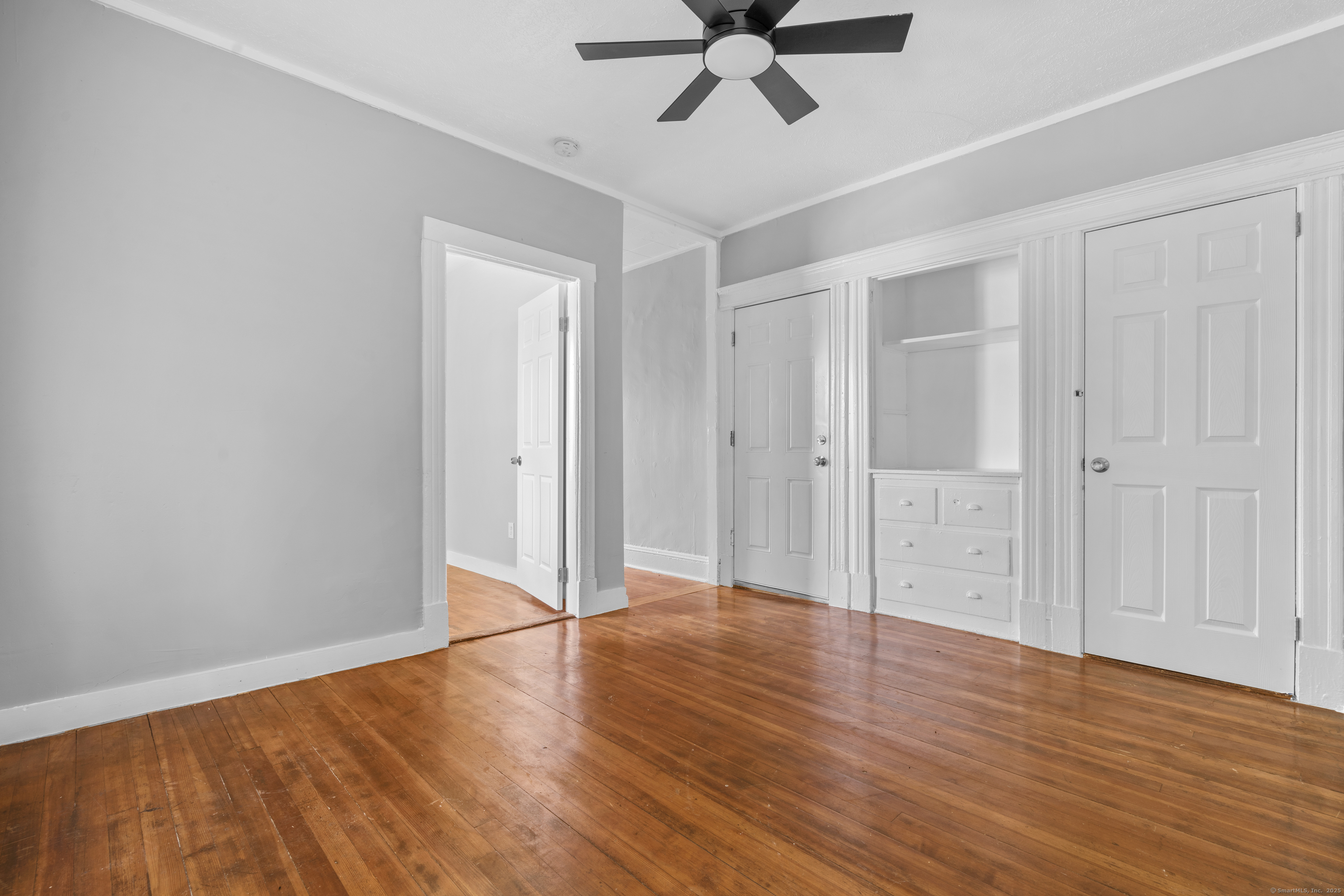 Hartford, Connecticut 06112, United States, 3 Bedrooms Bedrooms, ,1 BathroomBathrooms,Residential,Active,231402 Hartford, Connecticut 06112, United States, 3 Bedrooms Bedrooms, ,1 BathroomBathrooms,Residential,Active,231402