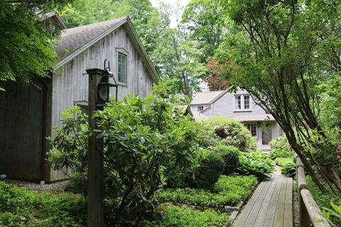 A home in Redding