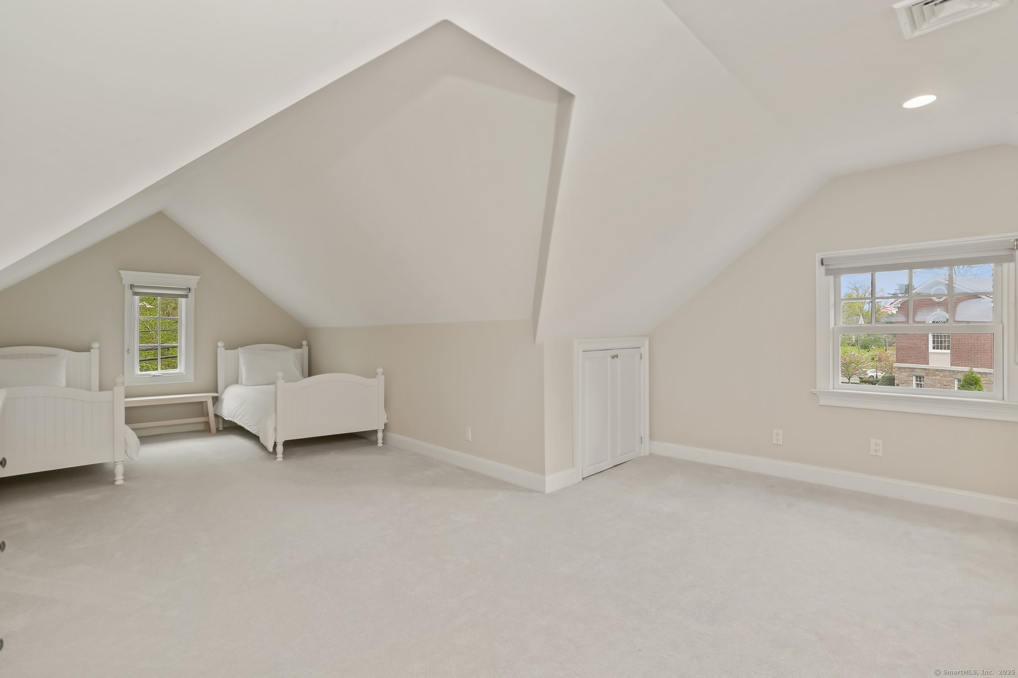 12 Laddins Rock Road, Greenwich, Connecticut image 26