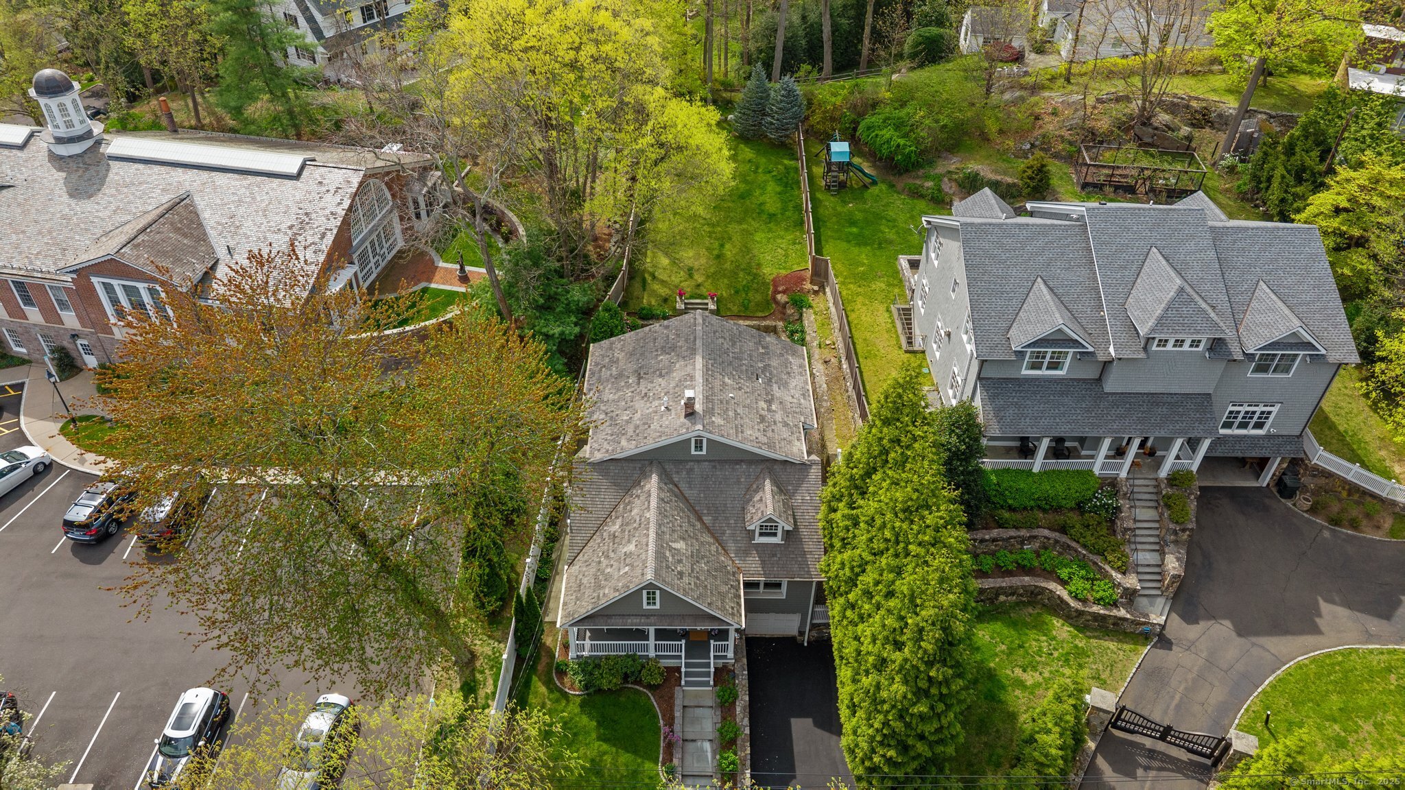 12 Laddins Rock Road, Greenwich, Connecticut image 38