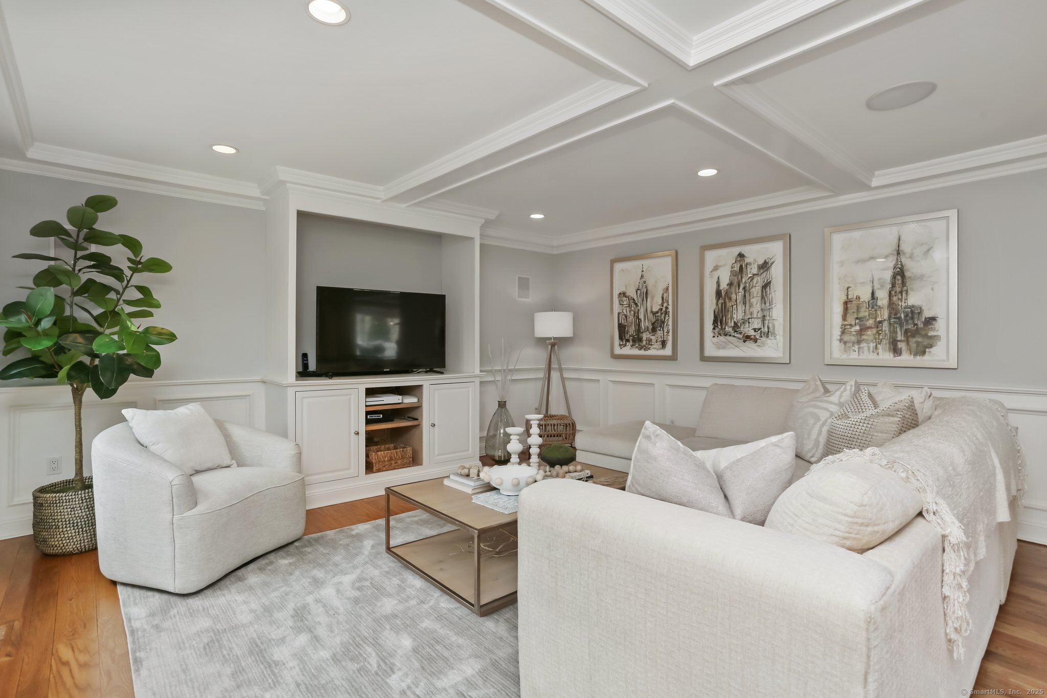 12 Laddins Rock Road, Greenwich, Connecticut image 16