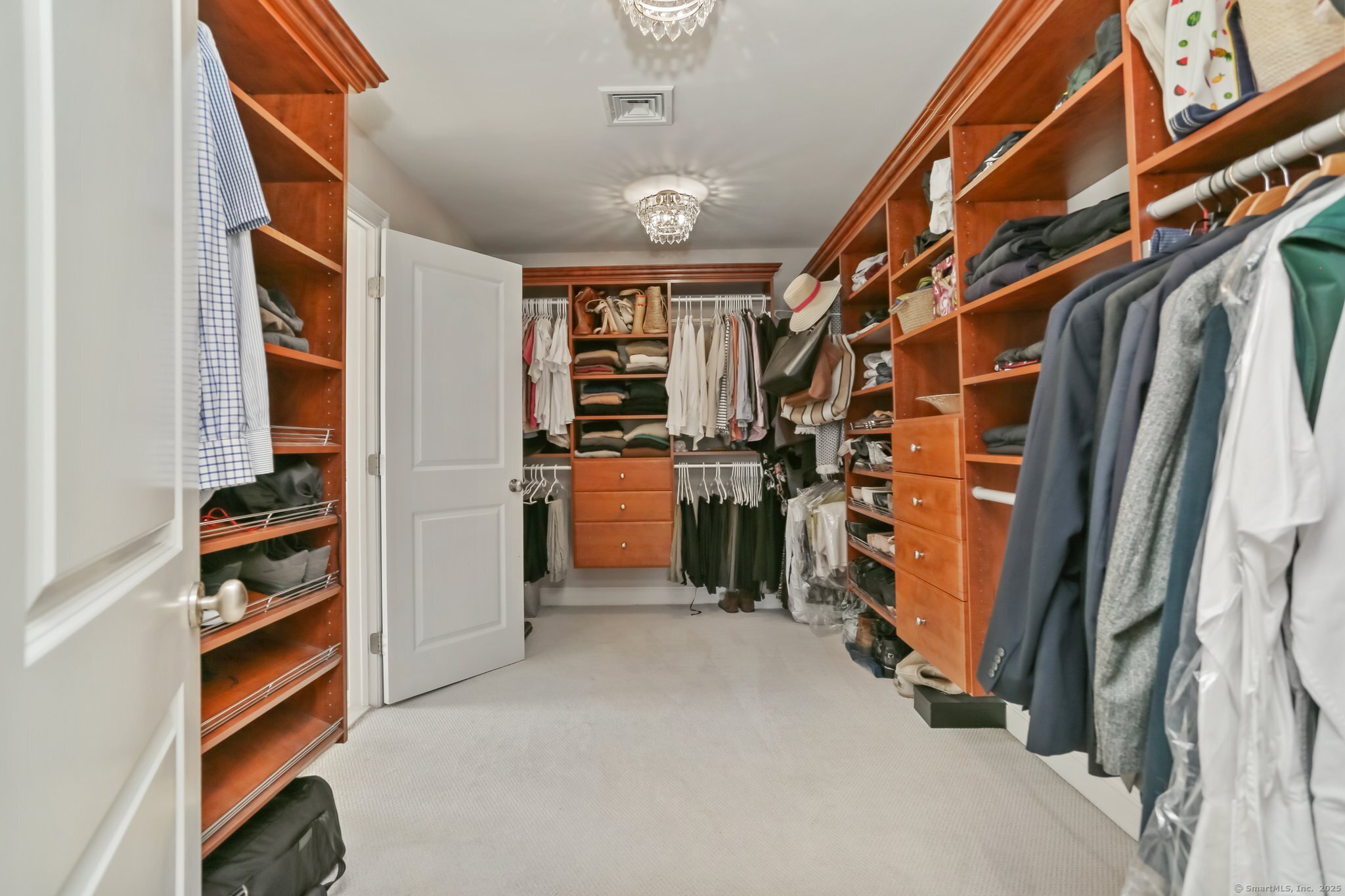 12 Laddins Rock Road, Greenwich, Connecticut image 21