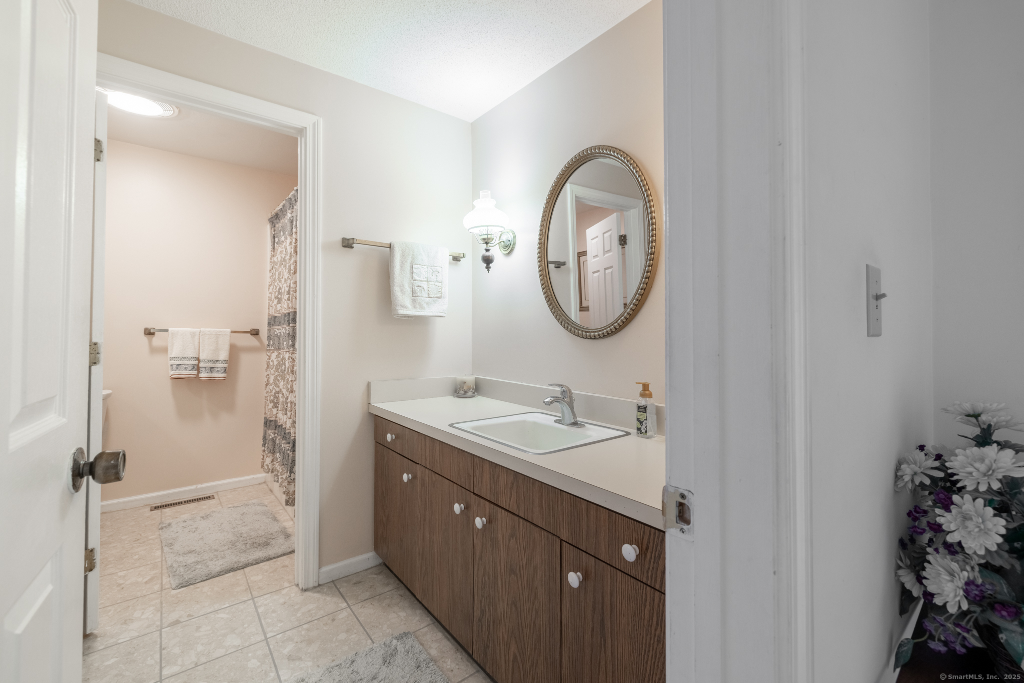 202 Metacomet Drive #202, Meriden, Connecticut image 16