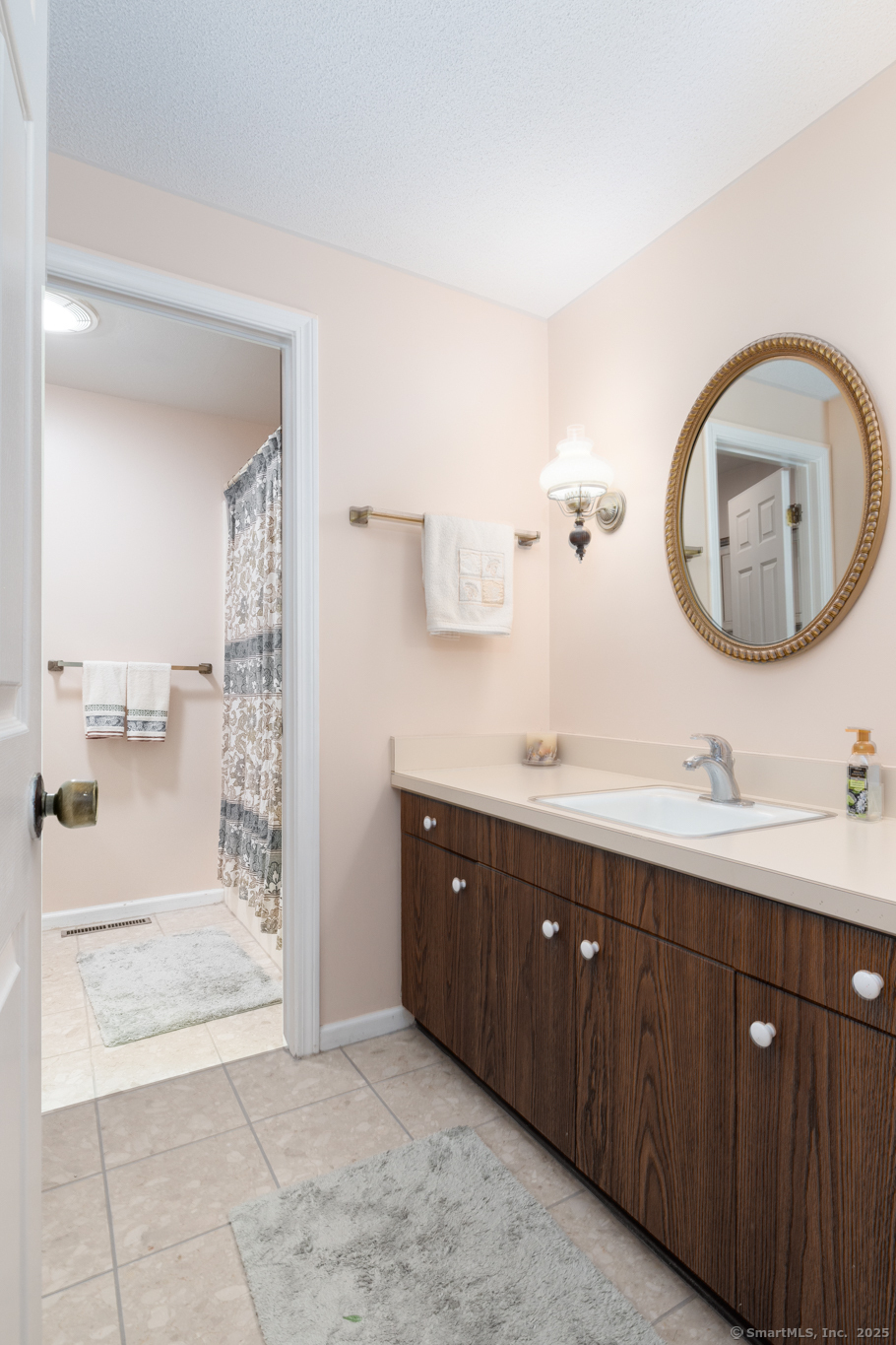202 Metacomet Drive #202, Meriden, Connecticut image 15