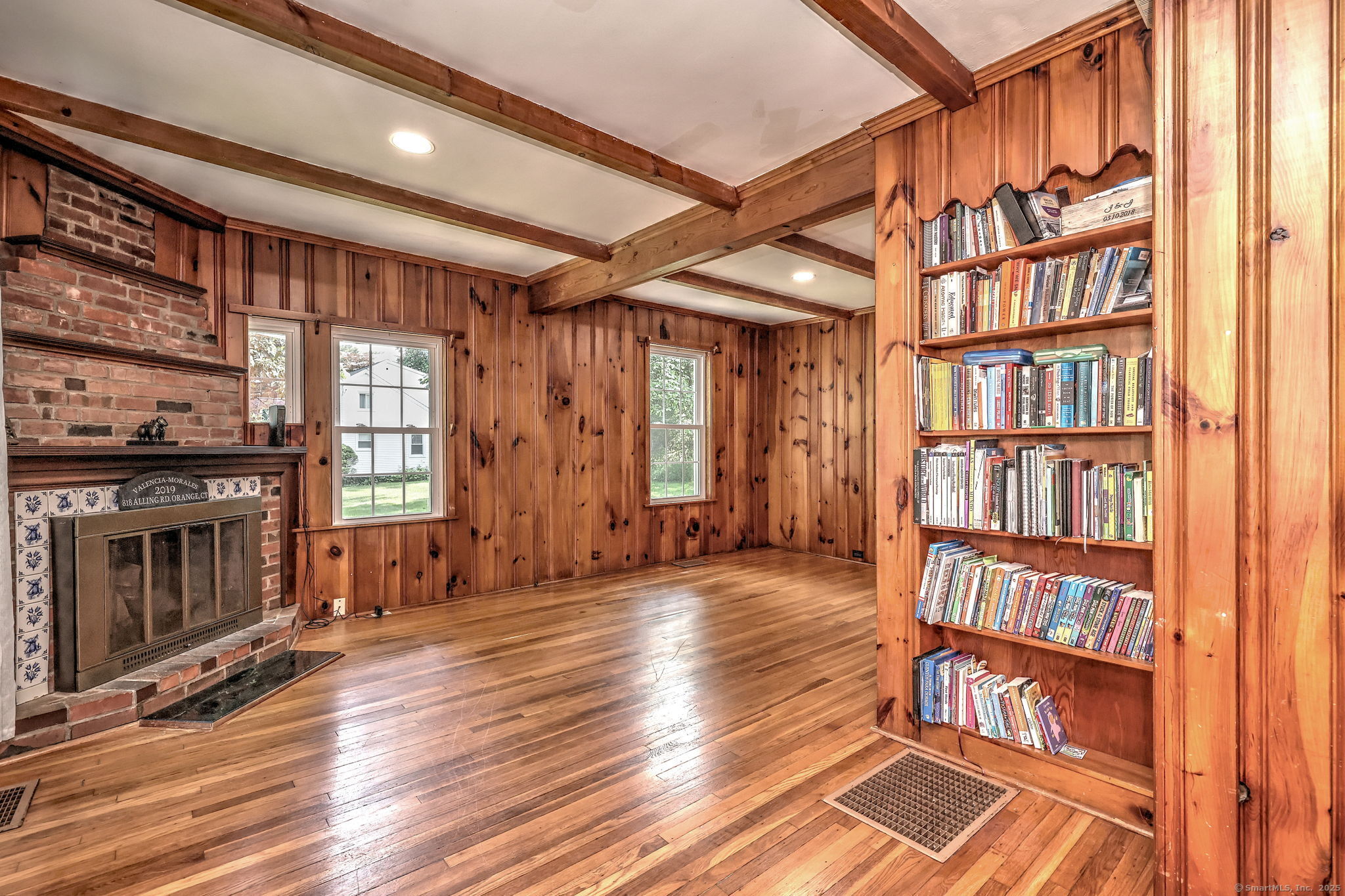 818 Alling Road