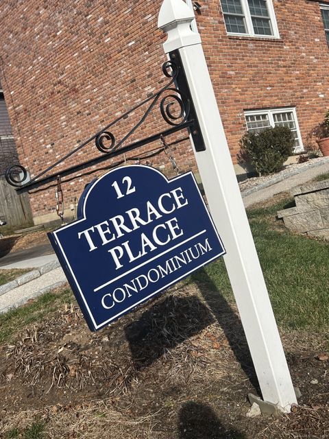 Tiny photo for 12 Terrace Place #11, New Milford, CT 06776 (MLS # 24161351)