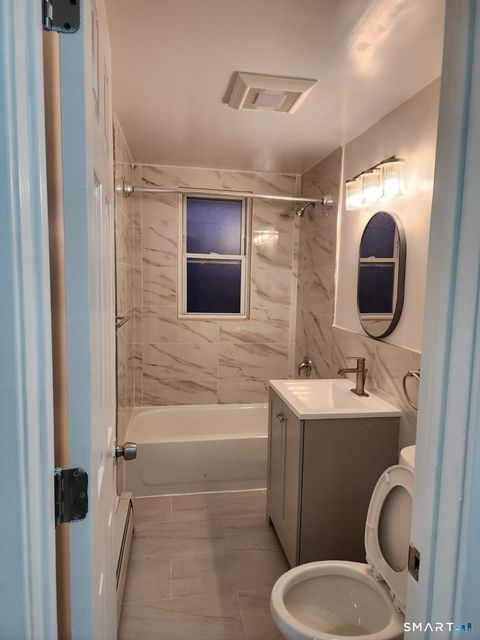 Tiny photo for 23 King Street #2nd Floor, Hartford, CT 06114 (MLS # 24145514)