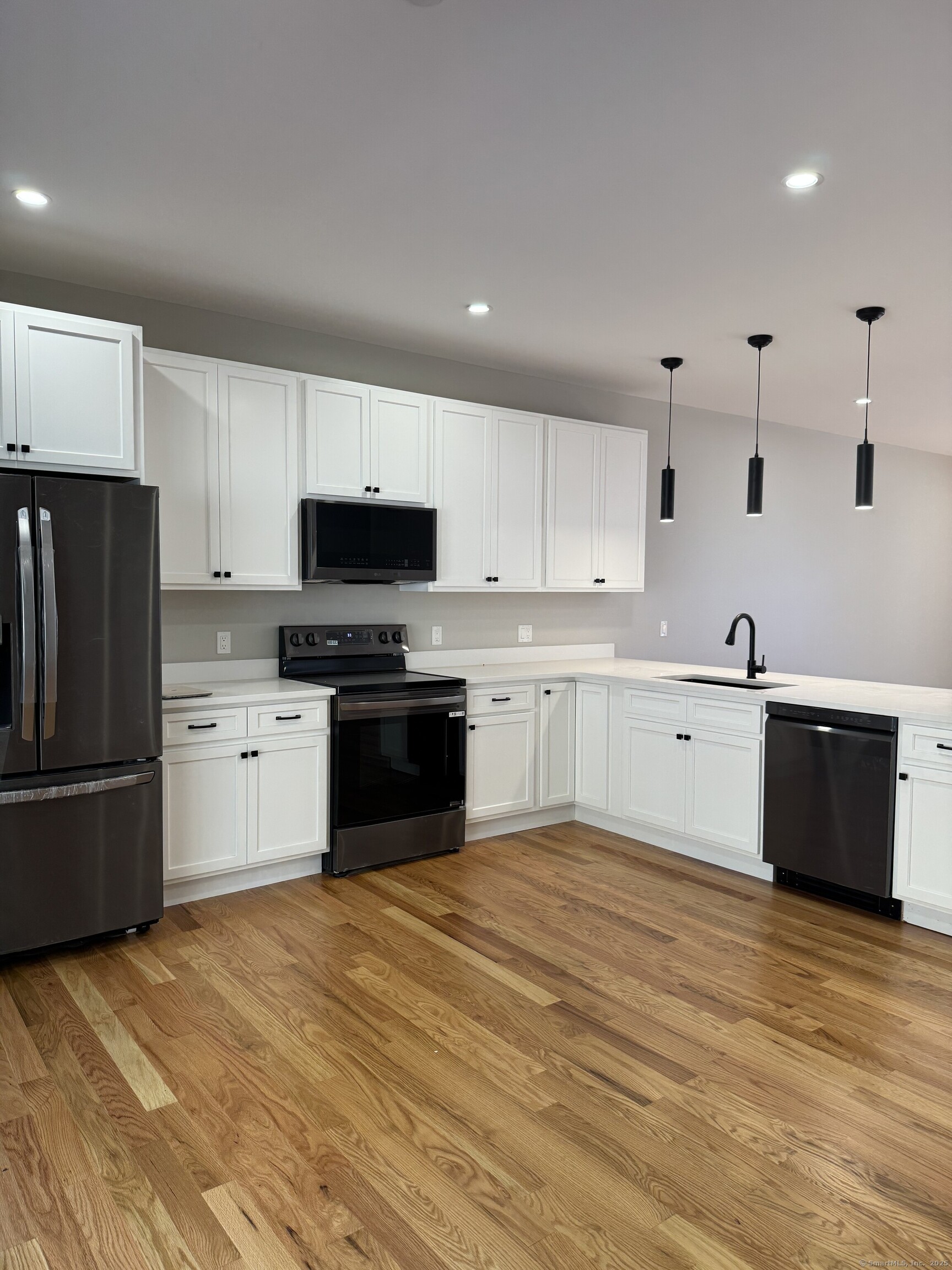 243 Echo Lake Road B8