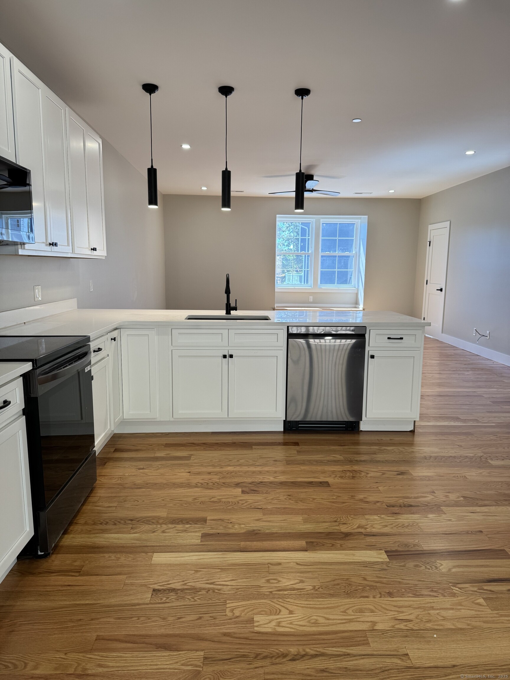 243 Echo Lake Road B8