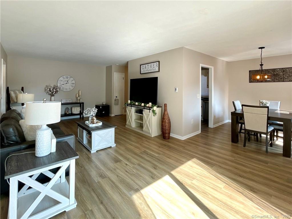 Photo 6 of 13 of 136 Deer Hill Avenue C31 condo