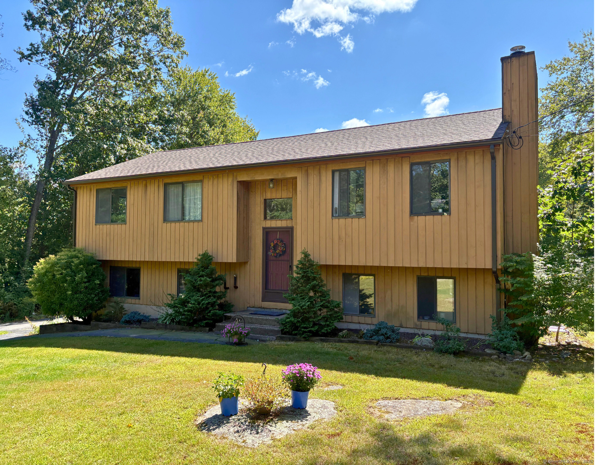 81 West Road