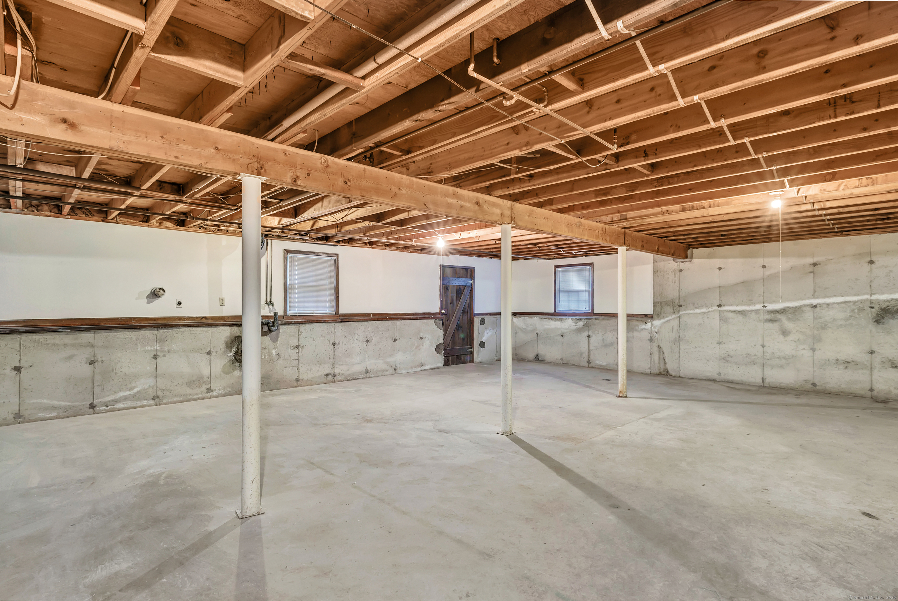 6 Lagana Lane, Shelton, Connecticut image 34