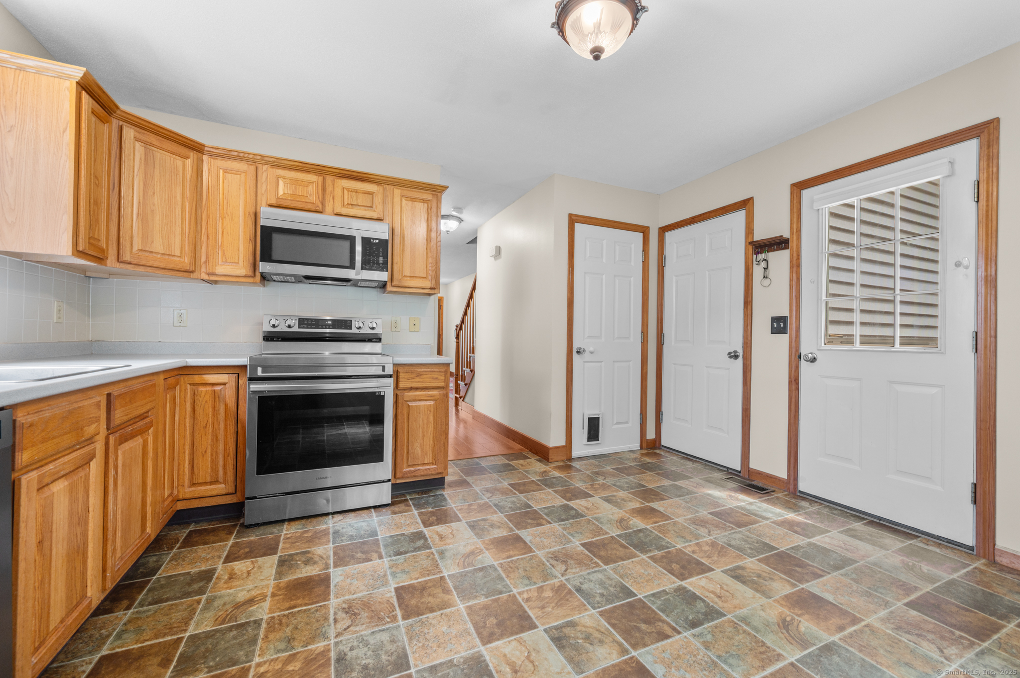 32 Pheasant Hill Drive 32