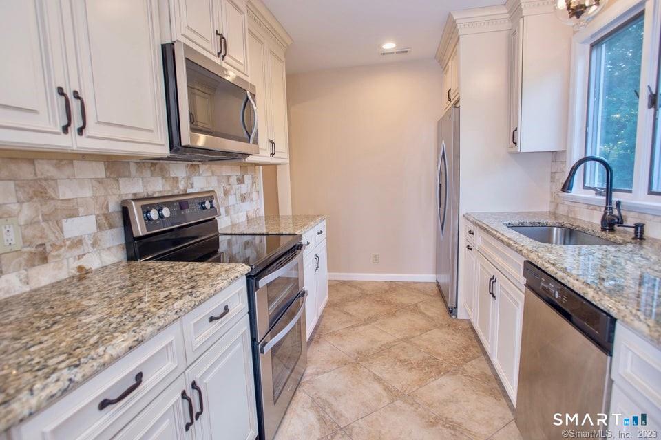 164 New Norwalk Road