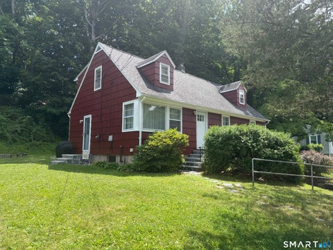 Photo of 110 Green Hill Lane, Cheshire, CT 06410 (MLS # 24206251)