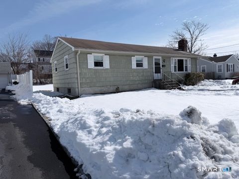 Tiny photo for 190 Light Street, Stratford, CT 06614 (MLS # 24156416)