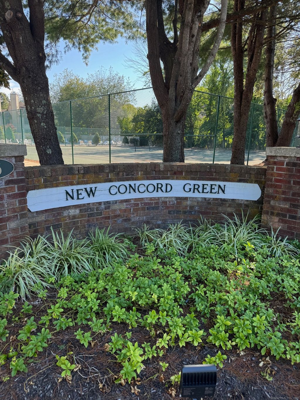 Photo of 26 Darling Crossing #26, Norwich, CT 06360 (MLS # 24141280)