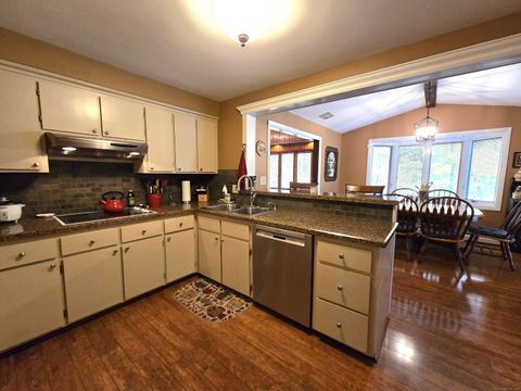 Tiny photo for 48 Rainbow Trail, Vernon, CT 06066 (MLS # 24135577)